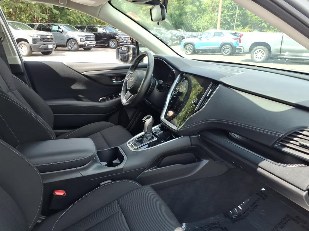 Used 2025 Subaru Legacy Premium AWD/4WD image 17
