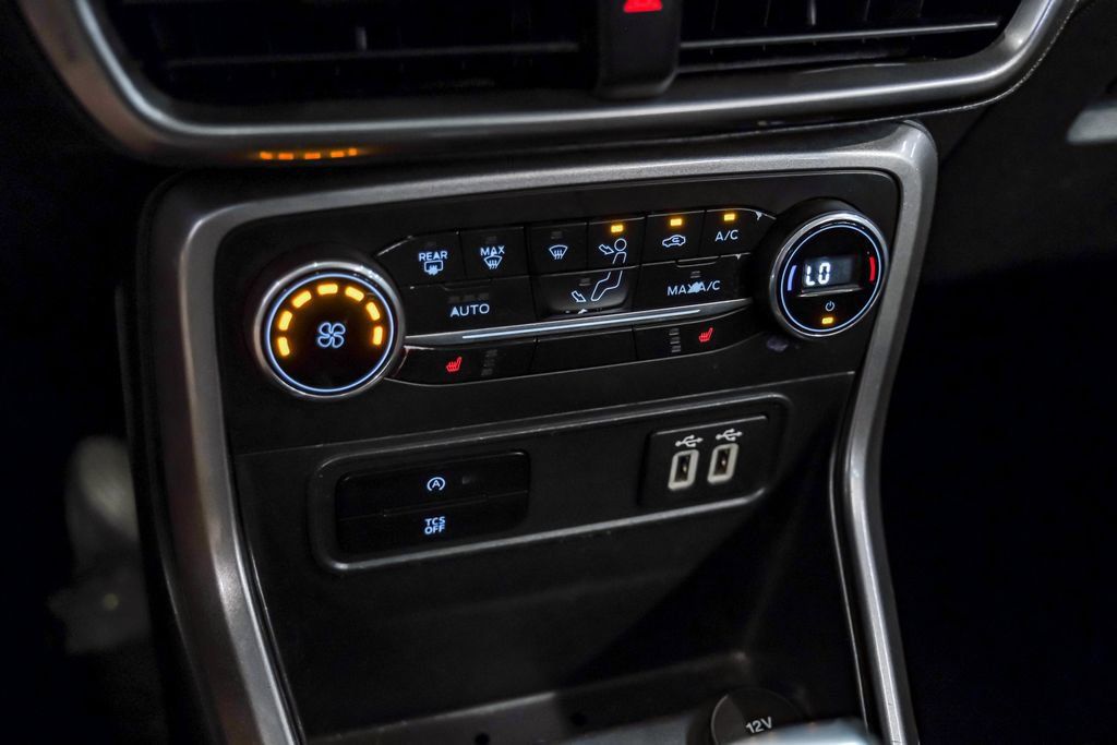 Used 2019 Ford EcoSport SE FWD image 28