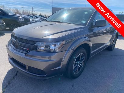 Used 2018 Dodge Journey SE w/ Connectivity Group