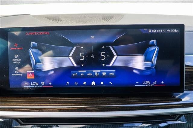 Used 2025 BMW X5 xDrive50e AWD/4WD image 20