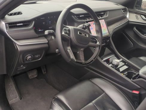 Used 2023 Jeep Grand Cherokee Overland w/ Adv Protech Group III image 12