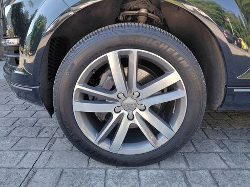 Used 2015 Audi Q7 TDI Premium Plus w/ Premium Plus Package AWD/4WD image 17