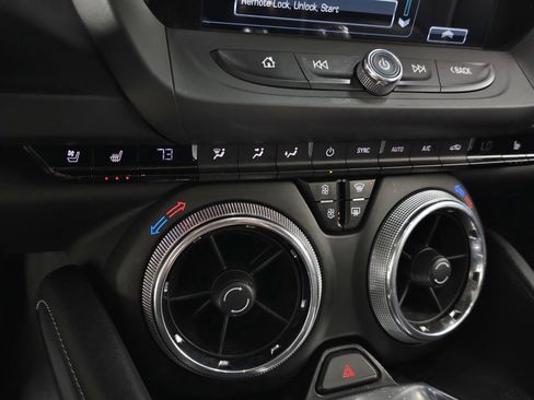 Used 2017 Chevrolet Camaro SS image 33