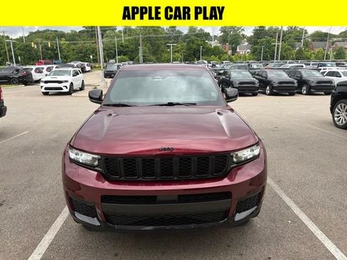 Used 2021 Jeep Grand Cherokee L Laredo AWD/4WD image 2