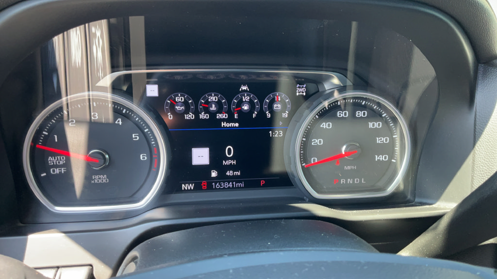 Used 2020 Chevrolet Silverado 1500 High Country w/ Technology Package AWD/4WD image 18