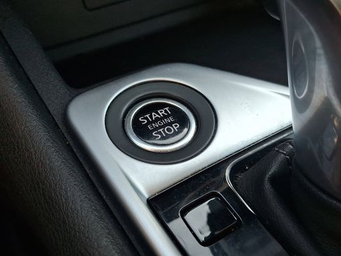 Certified 2023 Nissan Sentra SV FWD image 22