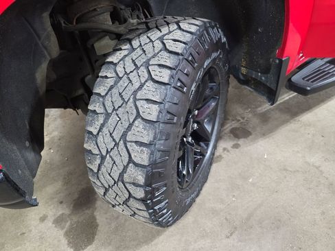 Used 2021 Chevrolet Silverado 1500 Custom Trail Boss image 30