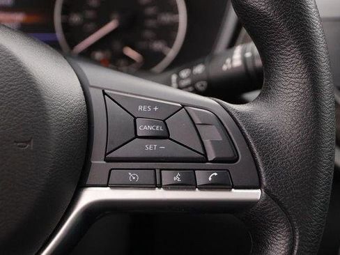 Used 2024 Nissan Altima 2.5 SV image 12