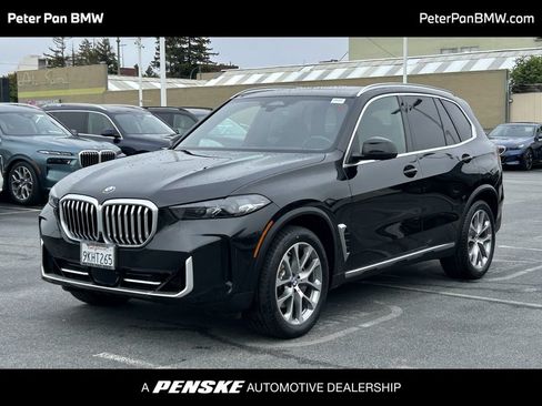 Used 2024 BMW X5 xDrive40i w/ Parking Assistance Package AWD/4WD image 1
