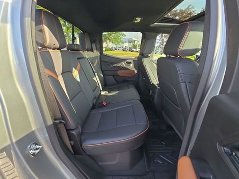 New 2026 GMC Canyon AT4 w/ Technology Plus Package AWD/4WD image 28