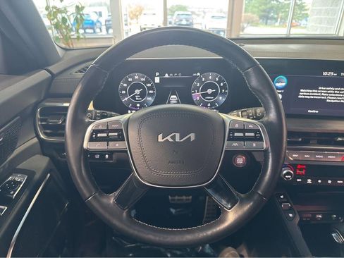 Used 2023 Kia Telluride SX X-Line AWD/4WD image 18
