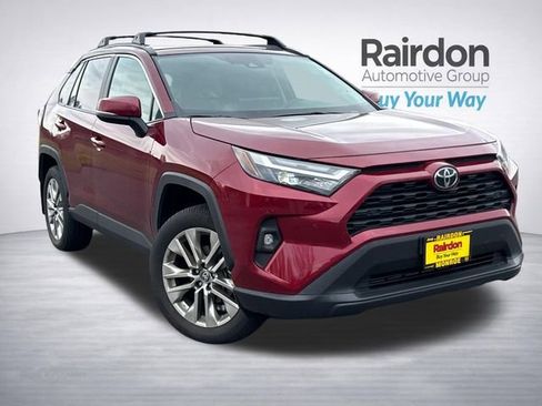 Used 2025 Toyota RAV4 XLE Premium w/ Weather Package AWD/4WD image 1