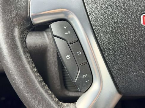 Used 2016 GMC Acadia SLE AWD/4WD image 22