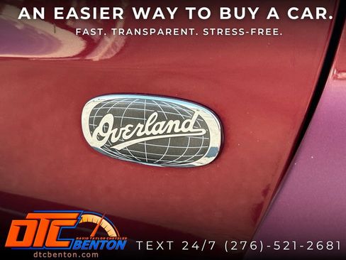 Used 2015 Jeep Grand Cherokee Overland w/ Advanced Technology Group AWD/4WD image 3