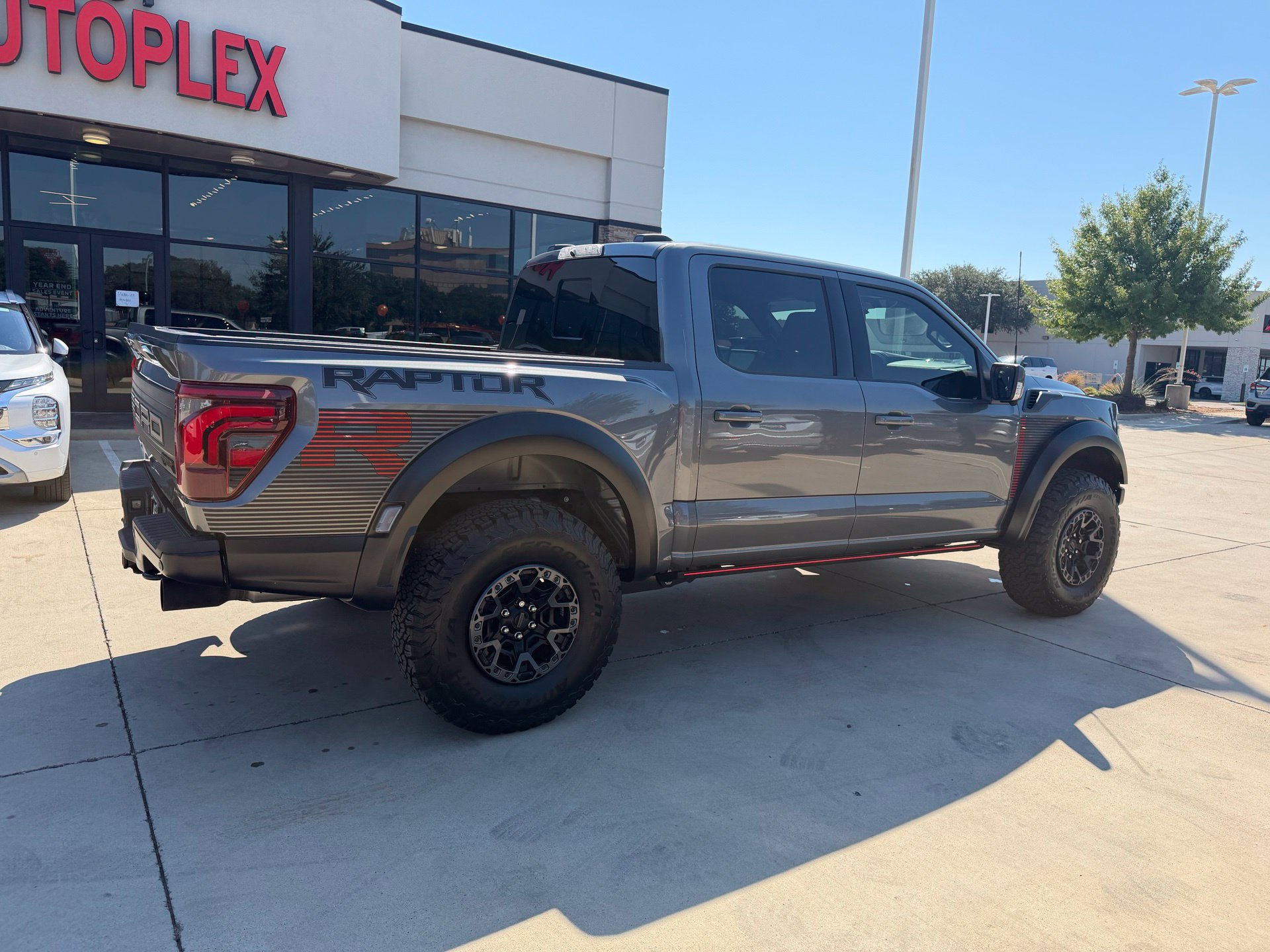 Used 2026 Ford F150 Raptor w/ Equipment Group 803A Raptor R AWD/4WD image 2