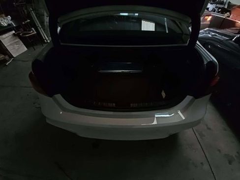 Used 2018 BMW M3 image 6