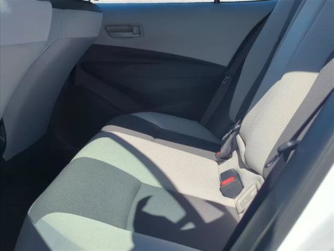 Used 2025 Toyota Corolla LE w/ Convenience Package FWD image 21