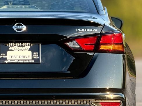 Used 2019 Nissan Altima 2.5 Platinum image 16