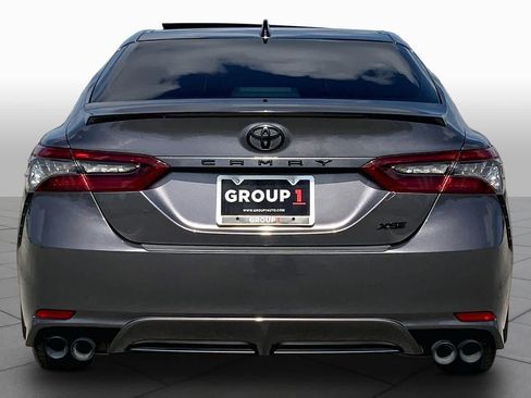 Used 2022 Toyota Camry XSE FWD image 5