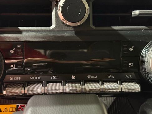 Used 2024 Toyota Tacoma Trailhunter image 27