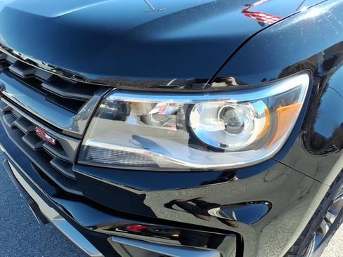 Used 2022 Chevrolet Colorado Z71 image 12