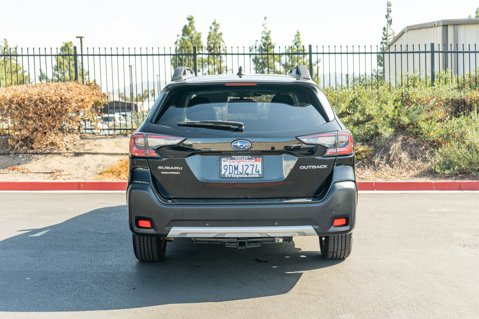Used 2023 Subaru Outback Limited AWD/4WD image 8