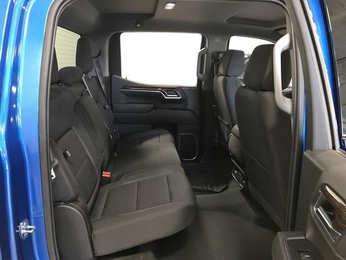 Used 2022 GMC Sierra 1500 Elevation w/ LPO, Elevation Black Package image 10