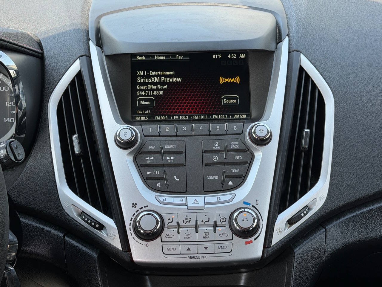 Used 2015 GMC Terrain SLE FWD image 34
