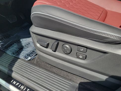 New 2026 INFINITI QX80 Autograph image 17