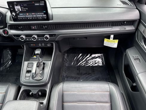 Certified 2025 Honda CR-V Sport-L image 30