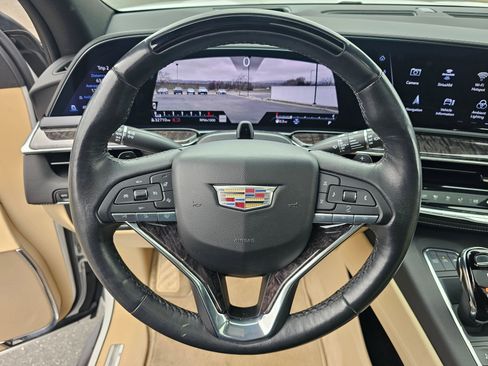 Used 2023 Cadillac Escalade Premium Luxury w/ Performance Package image 17