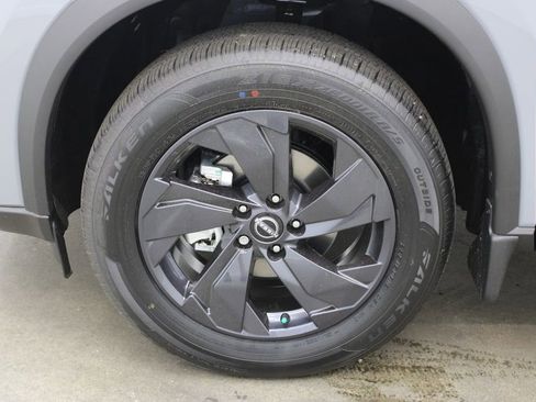 New 2026 Nissan Rogue SV image 26