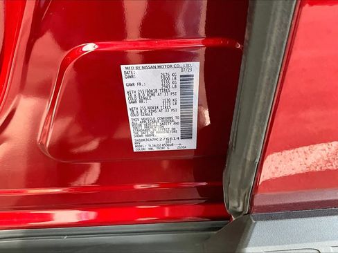 Used 2023 Nissan Pathfinder SL FWD image 34