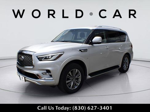 Used 2018 INFINITI QX80 w/ Driver Assistance Package image 3