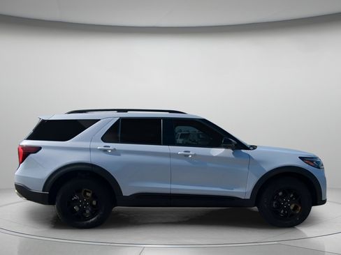 New 2026 Ford Explorer Tremor image 34