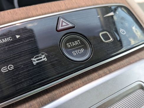 Certified 2023 Mercedes-Benz EQS 580 4MATIC SUV image 10