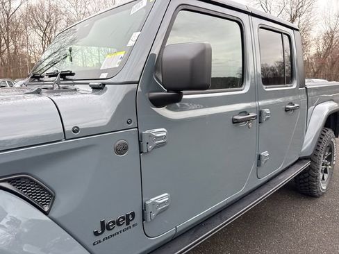 New 2026 Jeep Gladiator Willys image 4
