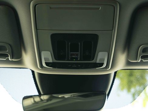 Used 2026 Honda Pilot Elite image 36