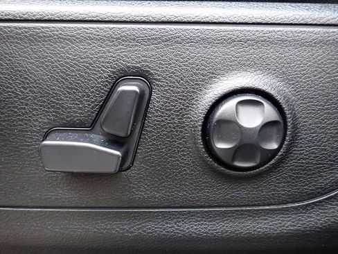 Used 2019 RAM 1500 Big Horn image 21