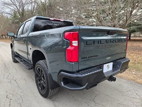 New 2026 Chevrolet Silverado 1500 LT Trail Boss w/ Dark Appearance Package image 3
