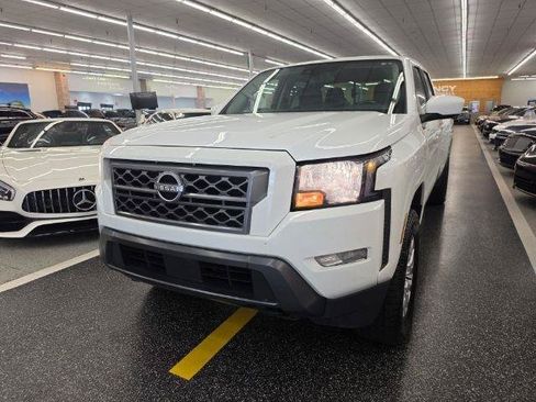 Used 2023 Nissan Frontier SV w/ Technology Package AWD/4WD image 1