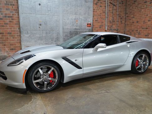 Used 2014 Chevrolet Corvette Stingray Coupe w/ 3LT Preferred Equipment Group RWD image 7