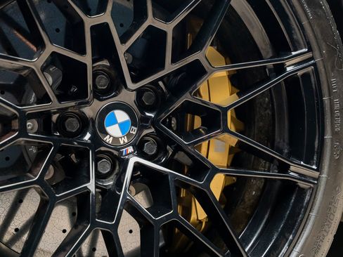 Used 2025 BMW M3 Competition w/ Carbon Package image 6