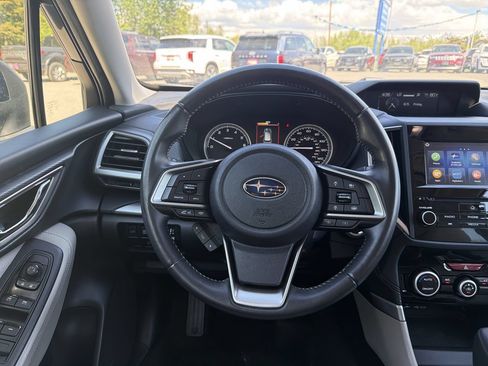 Used 2022 Subaru Forester Premium AWD/4WD image 14