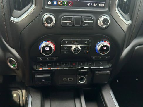 Used 2021 GMC Sierra 1500 AT4 w/ AT4 Premium Package image 28