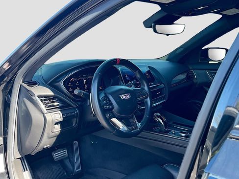 Used 2022 Cadillac CT5 V Blackwing w/ Parking Package RWD image 9