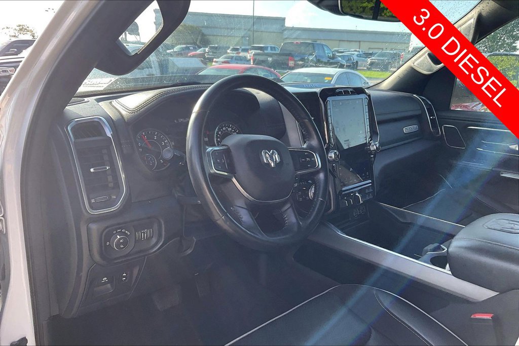 Used 2022 RAM 1500 Laramie AWD/4WD image 10