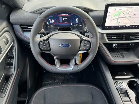 New 2025 Ford Explorer ST image 11