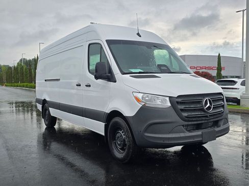 New 2026 Mercedes-Benz Sprinter 2500 image 8