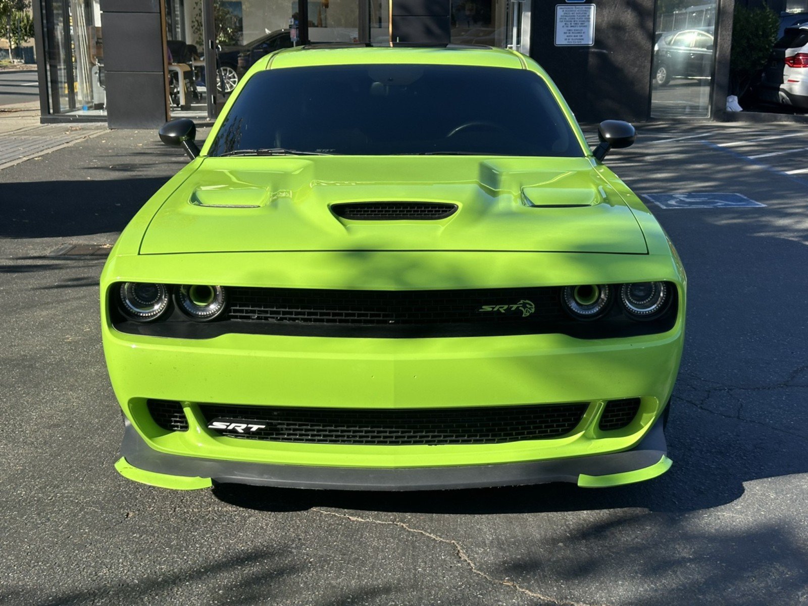 Used 2015 Dodge Challenger SRT Hellcat RWD image 5